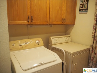 7300 Ross Cole Ln, Temple, TX 76502 - photo 5