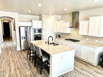 13741 Olney Ave, Horizon City, TX 79928 - photo 2