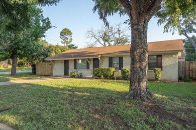 1401 Bryan Dr, Bedford, TX 76022 - photo 2