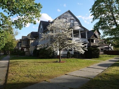 127 Pineywoods Ave unit 129, Springfield, MA 01108 - photo 2