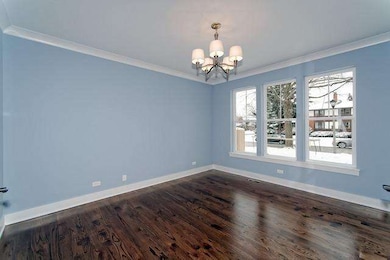 237 N Geneva Ave, Elmhurst, IL 60126 - photo 2