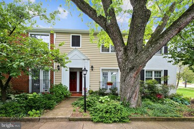 2669 S Walter Reed Dr unit A, Arlington, VA 22206 - photo 2