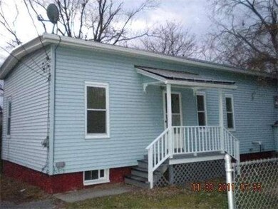 4 Powers Ct, Worcester, MA 01605 - photo 2