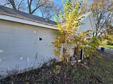 807 E 1st St, Salem, MO 65560 - photo 4