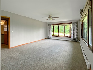 6307 Old Amish Rd, Plover, WI 54467 - photo 7