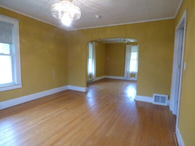 126 Winsor St, Ludlow, MA 01056 - photo 5