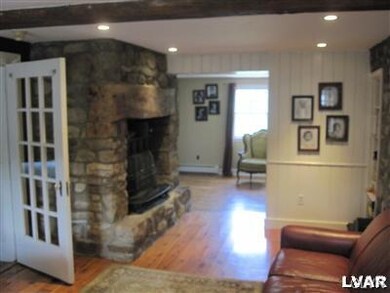 6341 Mountain Rd, Macungie, PA 18062 - photo 5