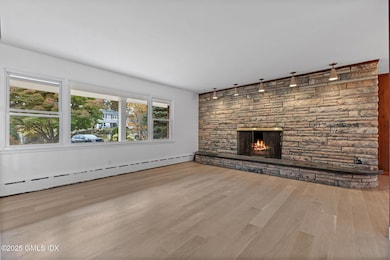 11 Gregory Rd, Cos Cob, CT 06807 - photo 4