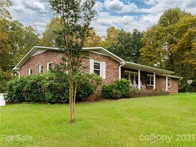 204 Keystone Drive Extension, Asheville, NC 28806 - photo 3