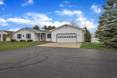 04-2445 S Waverly Rd-windowstill-realest