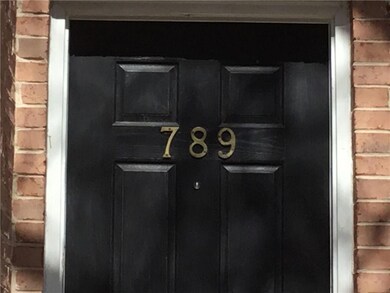 789 Celeste Ln SW, Atlanta, GA 30331 - photo 2