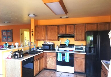 006_Kitchen