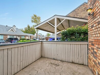 835 W Harwood Rd unit E, Hurst, TX 76054 - photo 6