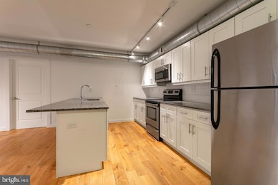 226 Church St unit 215, Philadelphia, PA 19106 - photo 3