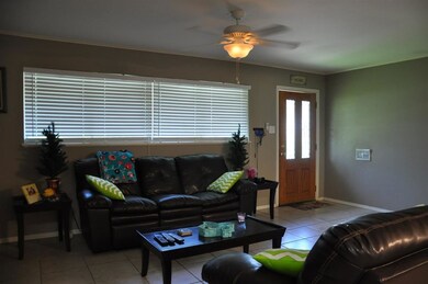 1115 Powers Dr, Tyler, TX 75701 - photo 5