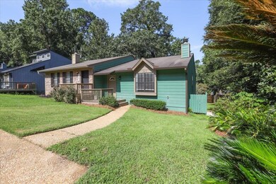 303 Whetherbine Way E, Tallahassee, FL 32301 - photo 2