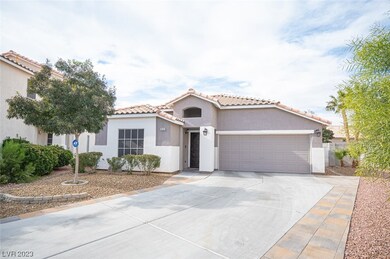 Welcome Home! Beautiful Curb Appeal & Extended 4 C