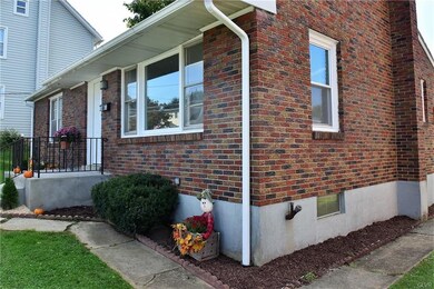 4318 Spruce St, Whitehall, PA 18052 - photo 4