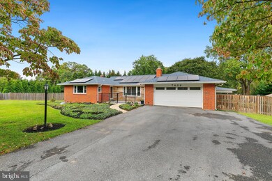 7406 Cherry Tree Dr, Clarksville, MD 21029 - photo 4