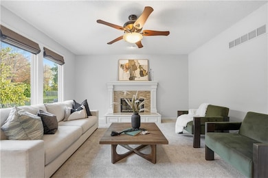 13915 Lowell Ave, Overland Park, KS 66223 - photo 4