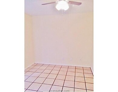 Dining Room. NICE SIZE DINING ROOM