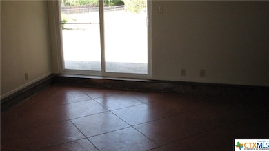 2726 Phyllis Dr, Copperas Cove, TX 76522 - photo 4