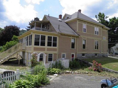 19 Cushman St, Monson, MA 01057 - photo 3