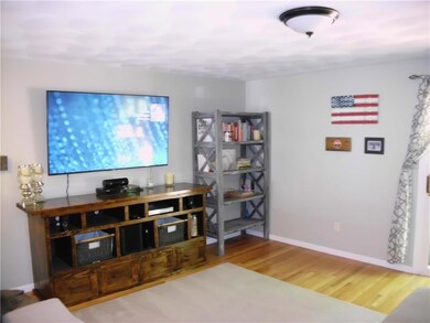 450 Providence St unit 19, West Warwick, RI 02893 - photo 4