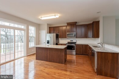 8352 Scotland Loop, Manassas, VA 20109 - photo 7