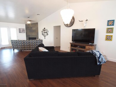6515 Club House Dr, Farmington, NM 87402 - photo 2