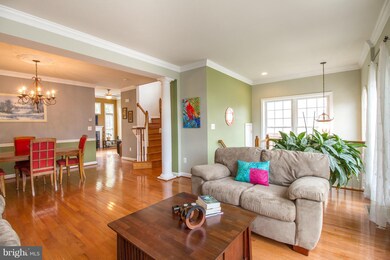 16478 Steerage Cir, Woodbridge, VA 22191 - photo 6