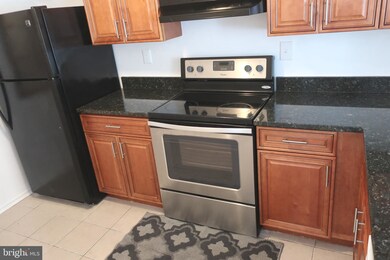 9443 Chadburn Place, Montgomery Village, MD 20886 - photo 5