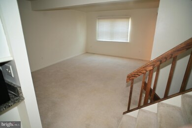 12304 Boncrest Dr, Reisterstown, MD 21136 - photo 6