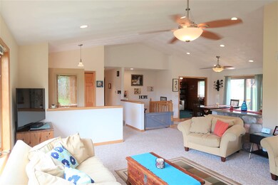 7804 N Robert Dr, Evansville, WI 53536 - photo 4