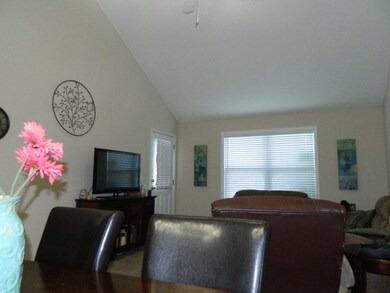 Living Dining 3
