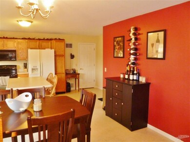 9315 Monique Dr, Fort Wayne, IN 46835 - photo 3