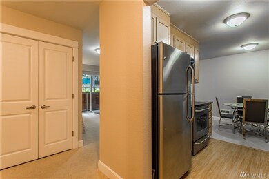 8025 234th St SW unit 110, Edmonds, WA 98026 - photo 4