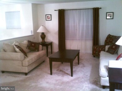 4973 Keppler Rd unit 186-2, Temple Hills, MD 20748 - photo 6