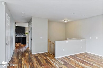 04-Living Room_ETL2521