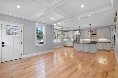 9 Buffum St unit 2, Salem, MA 01970 - photo 4