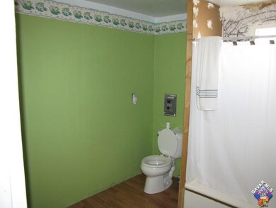 6672 Holiday Ave, Rosamond, CA 93560 - photo 3