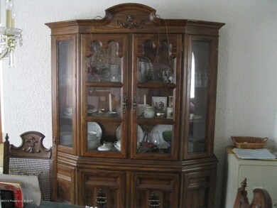 135 Frangorma Dr, Shavertown, PA 18708 - photo 4