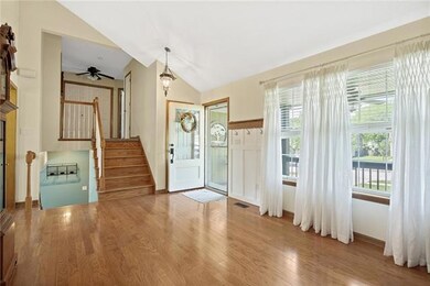 303 W Calico Dr, Raymore, MO 64083 - photo 5