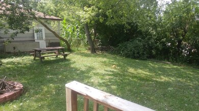 1022 Tacoma St, Carpentersville, IL 60110 - photo 3