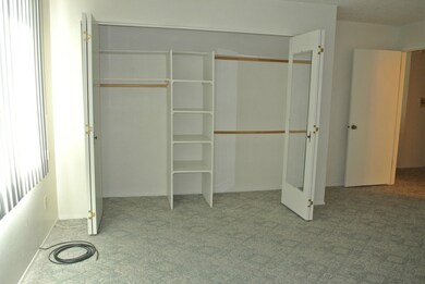 2005 Tibbetts Dr unit 207, Longview, WA 98632 - photo 3