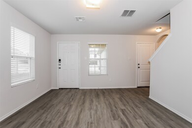 411 Brushback Dr, Huntsville, TX 77320 - photo 6