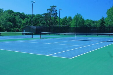 330 W Broadway St, Frankfort, KY 40601 - photo 5