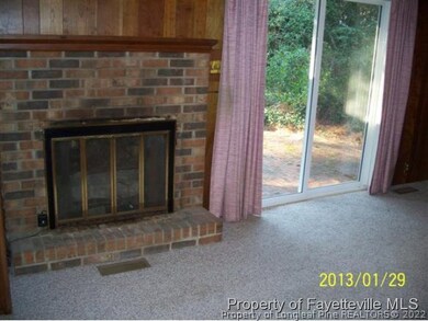 2529 N Edgewater Dr, Fayetteville, NC 28303 - photo 6