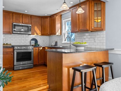 40 Chisholm Rd, Roslindale, MA 02131 - photo 4