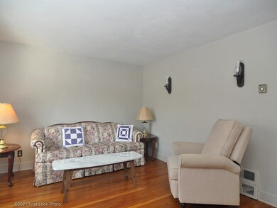 780 Valentine St, Fall River, MA 02720 - photo 5